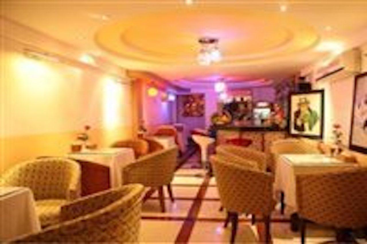 Maya Boutique Hotel & Spa Hanoi Exteriör bild